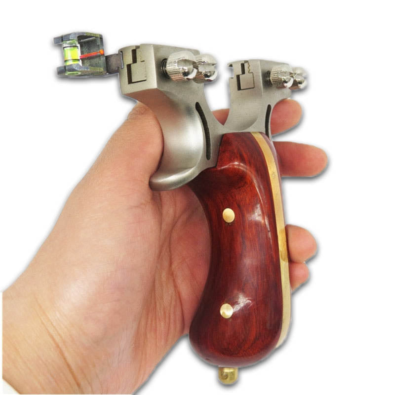 lance pierre en bois
